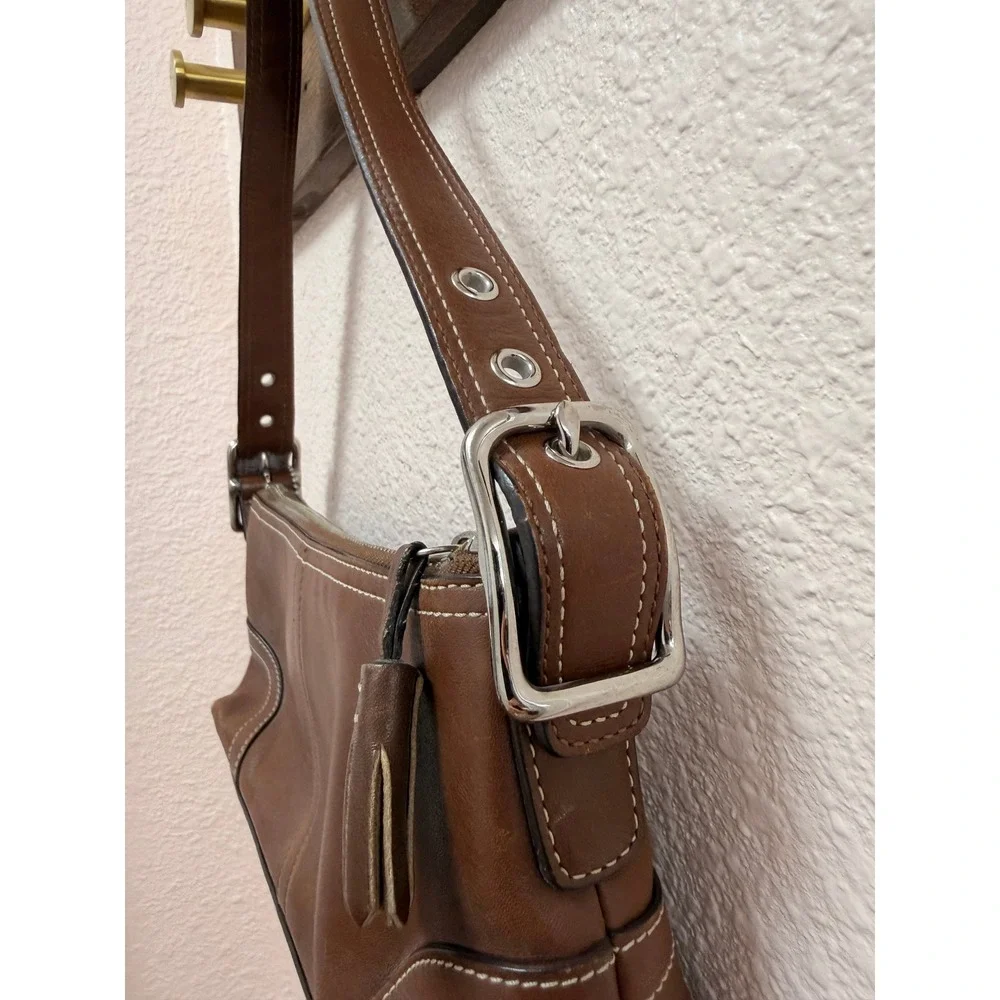 Coach Hampton Demi Baguette East West Brown Leather Vintage Premium Shoulder Bag